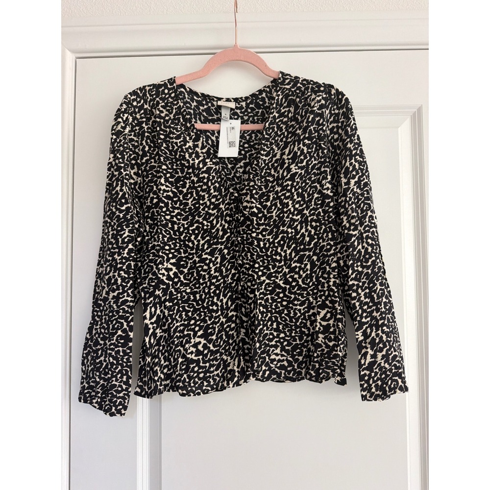 A New Day Animal Print Blouse Womens Size M Black White Button Front Long Sleeve